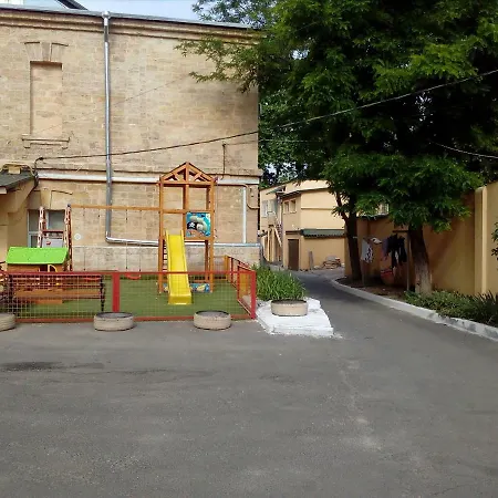 Двухуровневая Квартира В Историческом Центре Одессы *